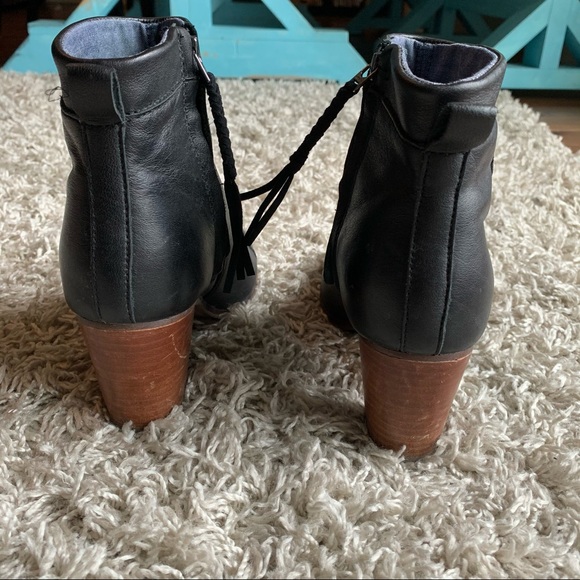 Toms Black Leather Lunata Boot - Picture 9 of 14